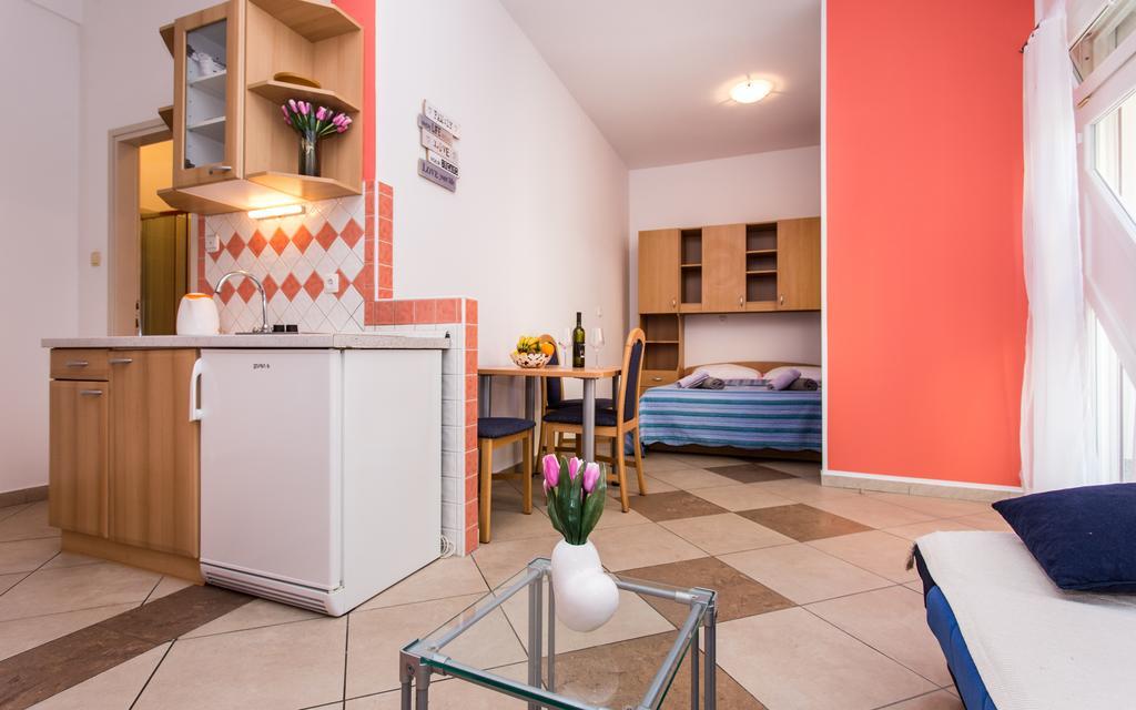 Apartments Kraljic Baška Exteriör bild