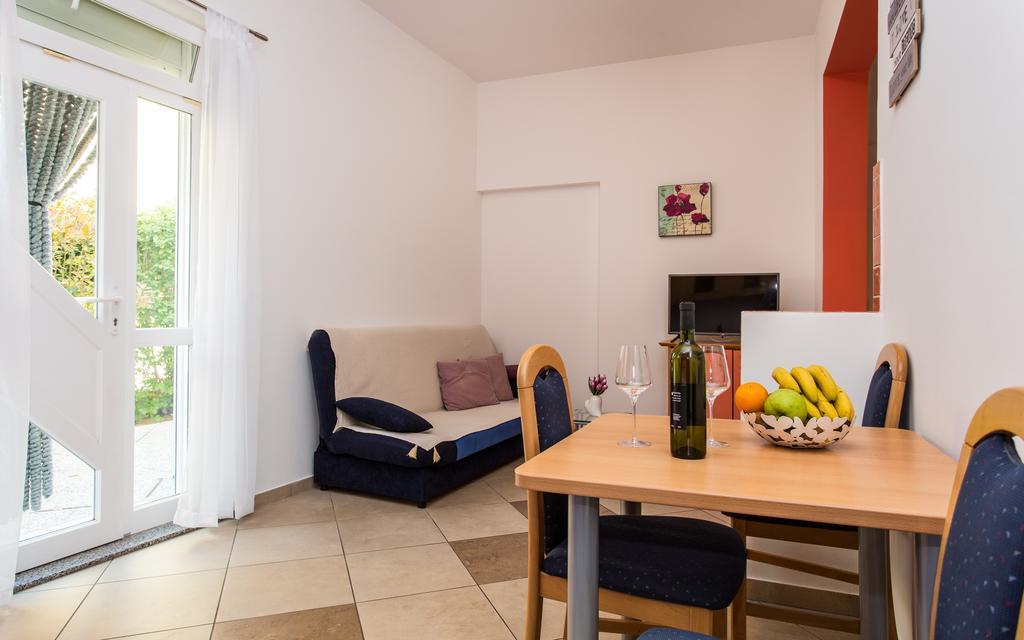 Apartments Kraljic Baška Exteriör bild